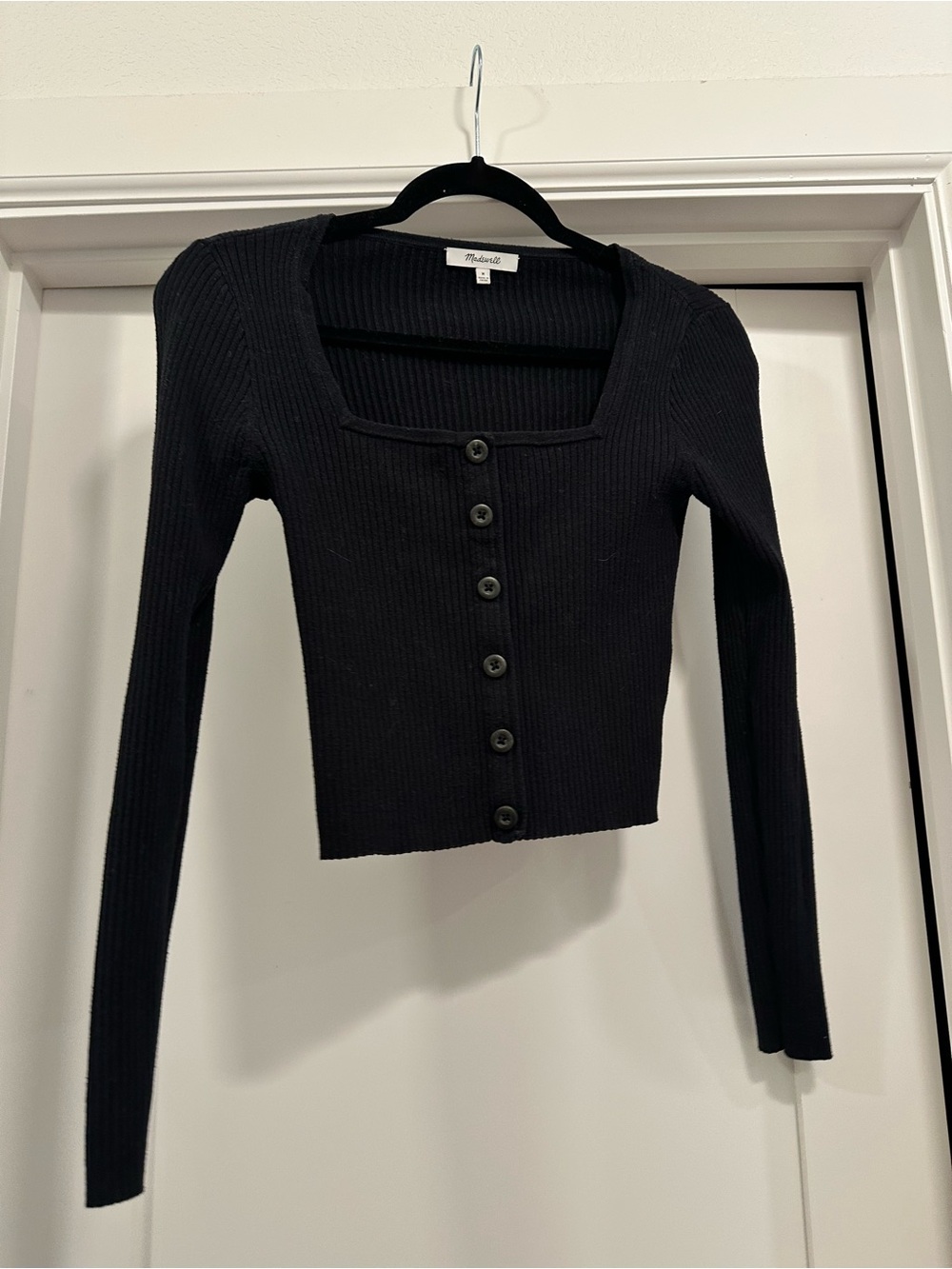 Ribbed Button-Front Long Sleeve Crop Top - Black